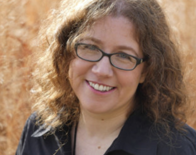 Sarah Pinsker headshot